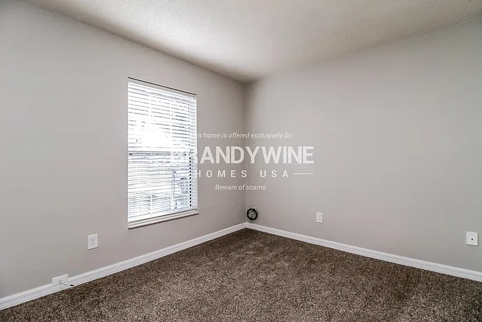 6311 Fortune Ln — Photo 5