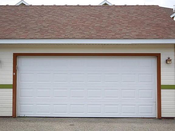 2nd image of 1098 Longbow Ln APT G