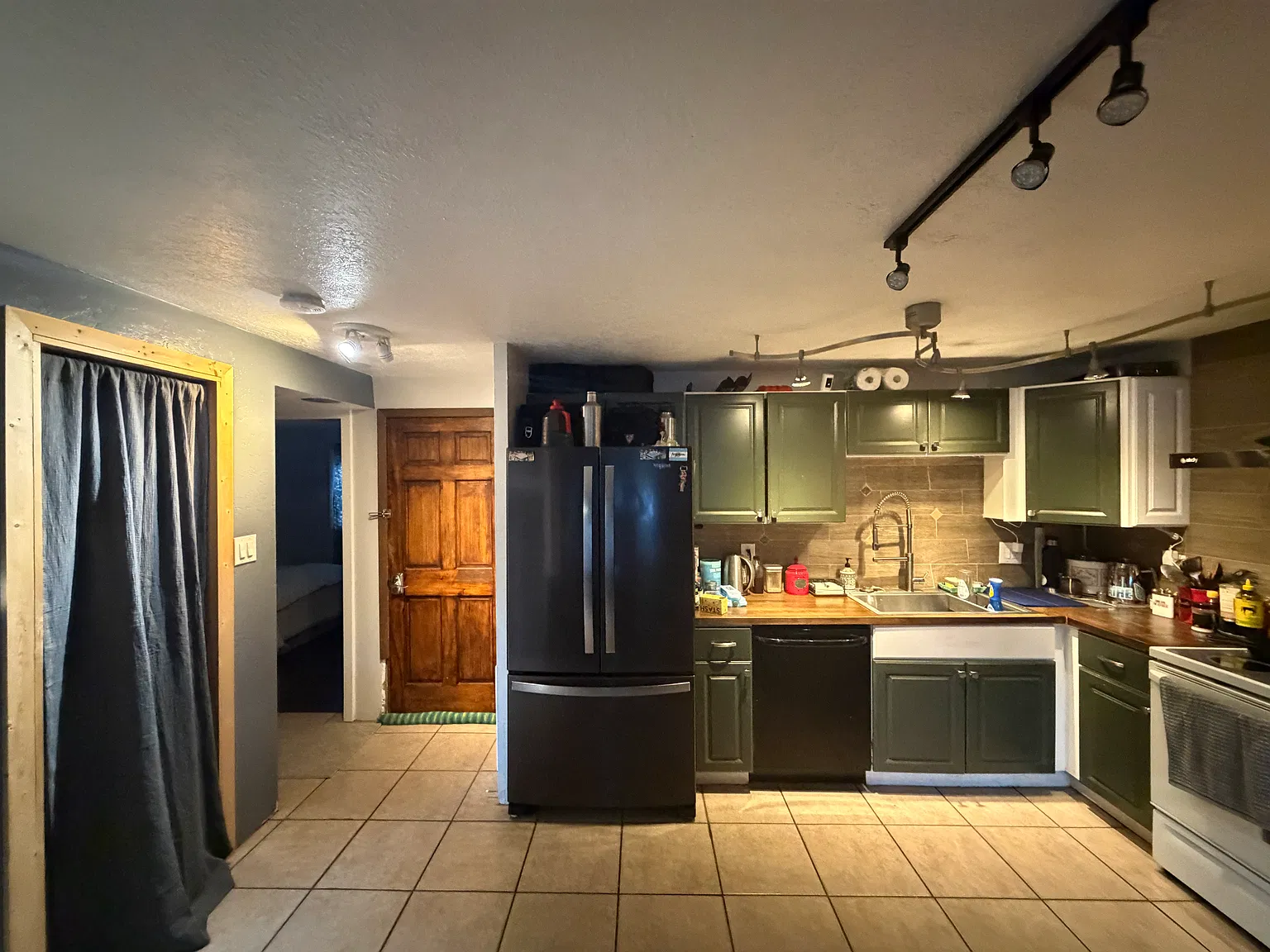 675 Straight Creek Dr — Photo 2