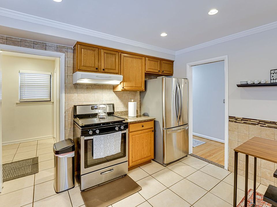 31730 Coronet Dr #id1629461p, photo 20