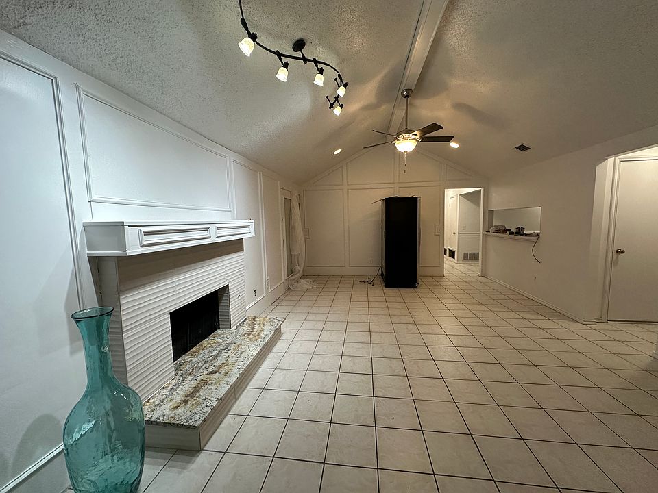 1st image of 1104 University Dr #1104