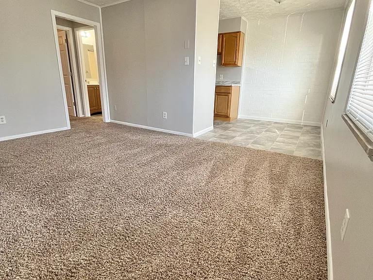 310 Watauga Dr #9 — Photo 2