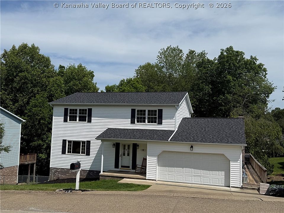 1st image of 18 Monterey Ln
