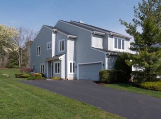 1201 Champlain Dr, Voorhees, NJ 08043