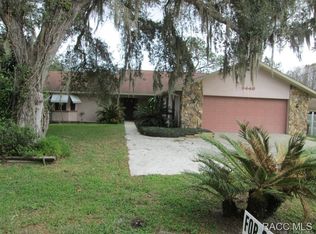 9440 E Tsala Apopka Dr, Floral City, FL 34436