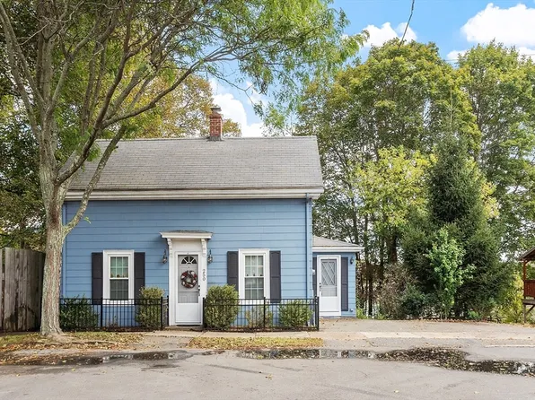 250 Central St, Saugus, MA 01906