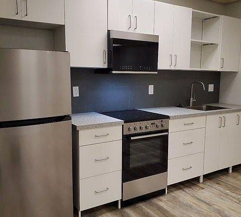 2nd image of 207 S Sunshine Ave #207