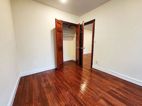 4th image of 574 Pacific St #3G