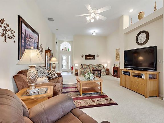 3rd image of 337 Royal Palm Dr