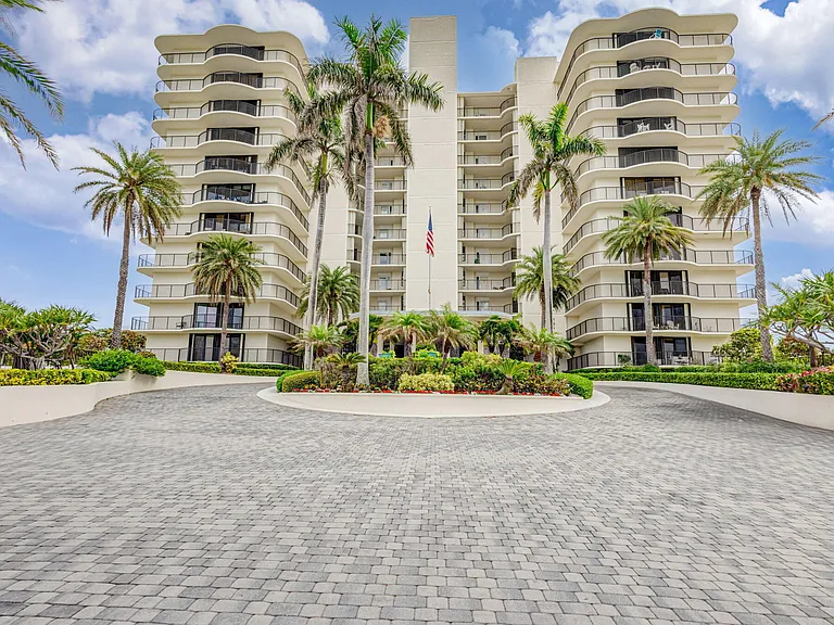 400 Beach Rd #103 — Photo 43