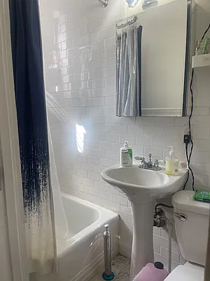 Rented by Oxford Property Group | media 8