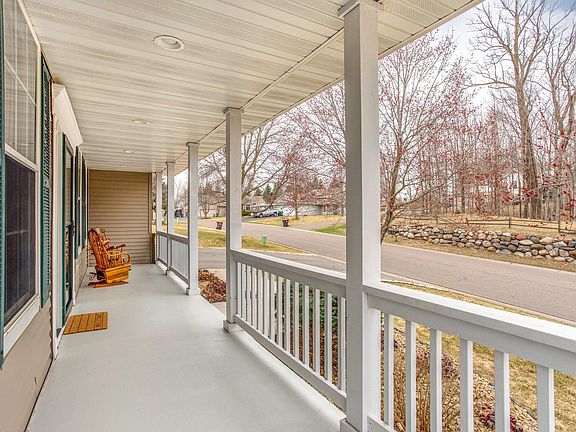 4th image of 4562 McAllister Ave NE