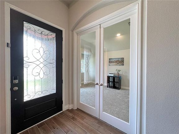2nd image of 2724 Grizzly Way