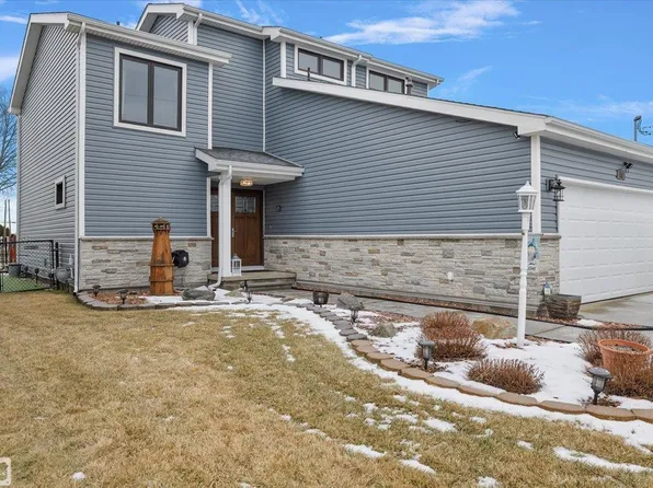 37650 Lakeville St, Harrison Township, MI 48045