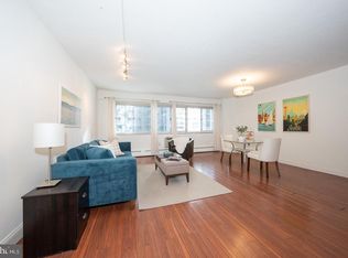 1900 John F Kennedy Blvd APT 818, Philadelphia, PA 19103