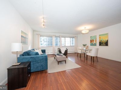 1900 John F Kennedy Blvd APT 818, Philadelphia, PA, 19103