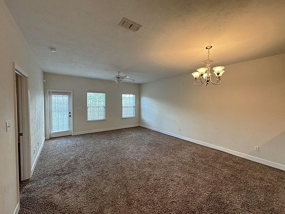 4th image of 599 Brooke Hampton Dr