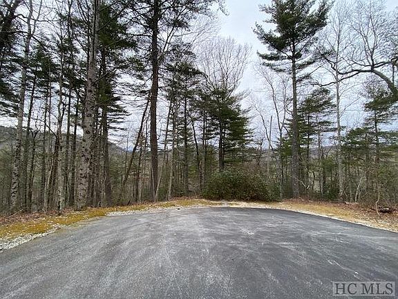 4th image of 18 Beckonridge Trl