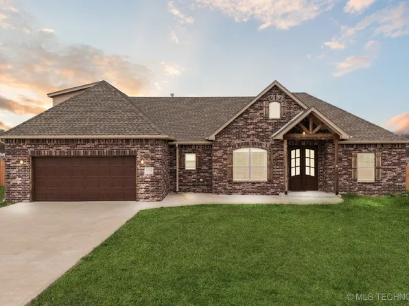 2734 W 519th Rd, Pryor, OK 74361