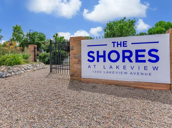 The Shores at Lakeview