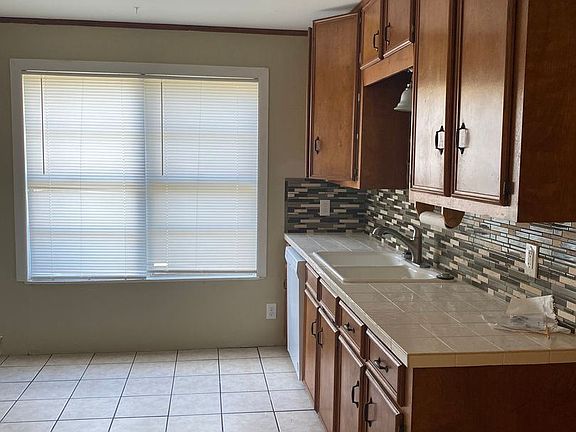 4th image of 6026 Orms Dr