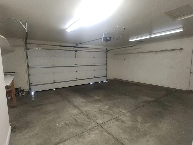 42 N Eastridge Dr — Photo 19