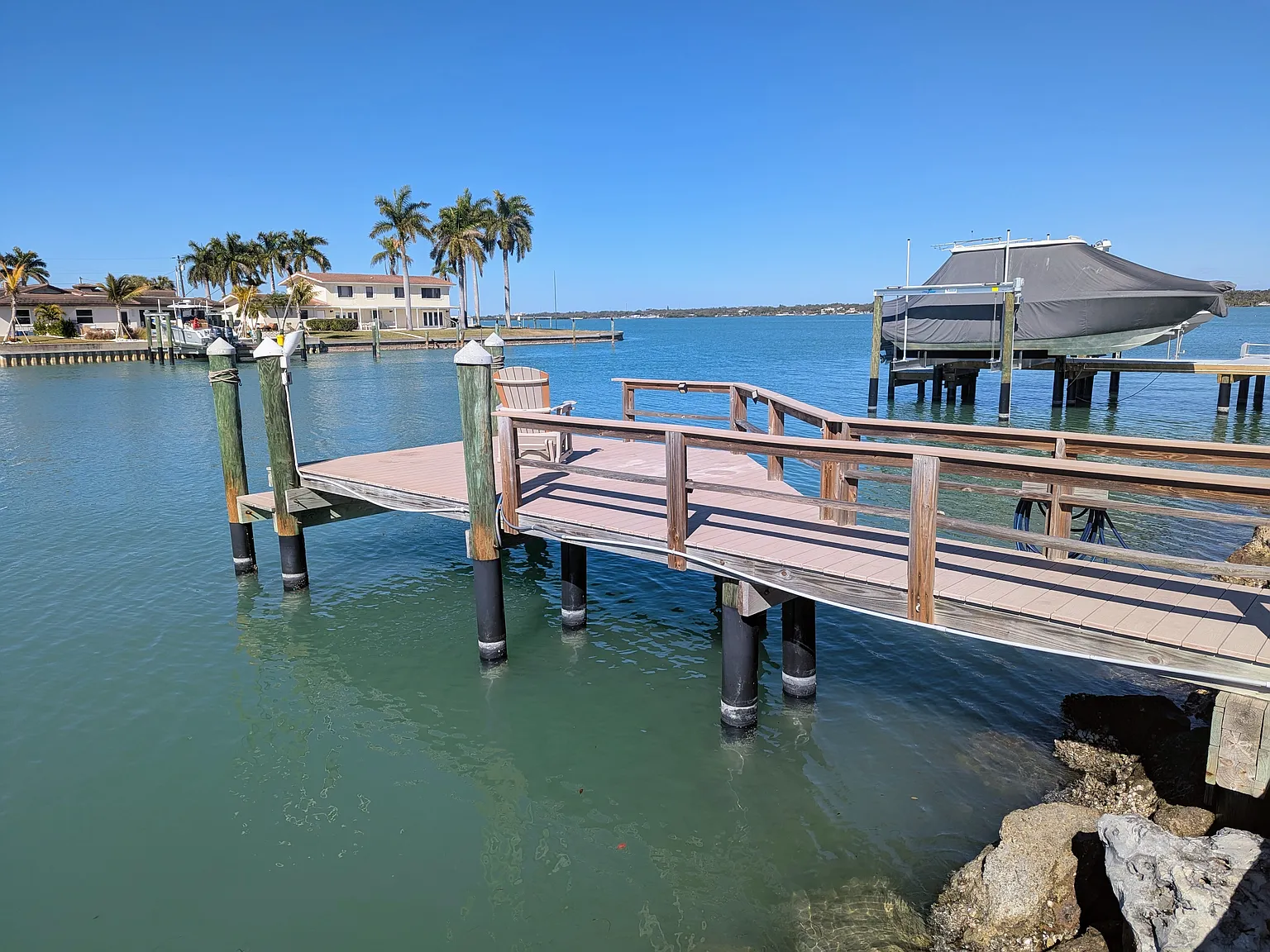 820 Capri Blvd — Photo 2