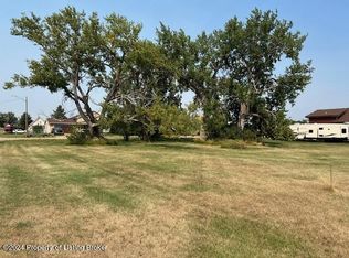 Cliff St, Gladstone, ND 58630