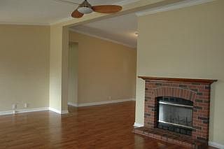 4th image of 104 Glenn Forest Dr