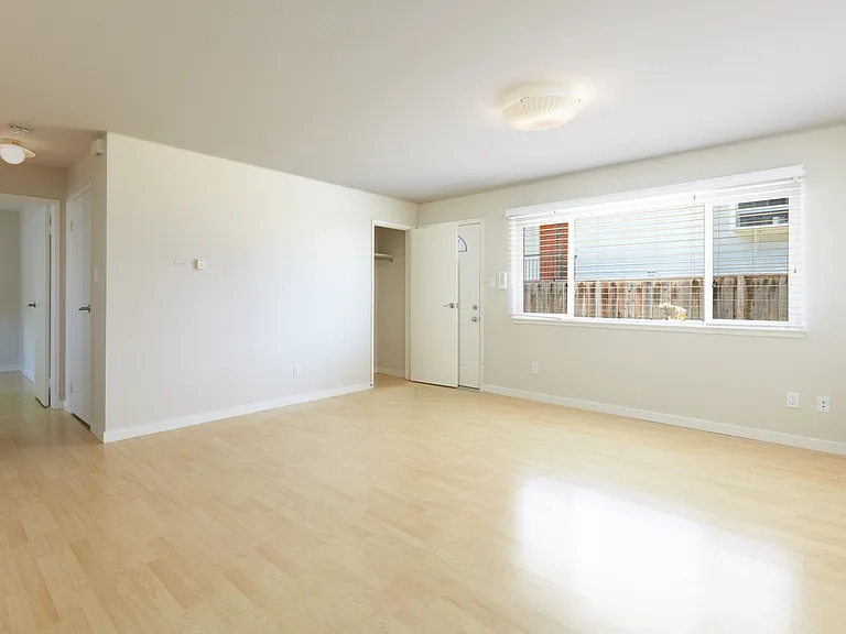 992 62nd St #3 — Photo 18