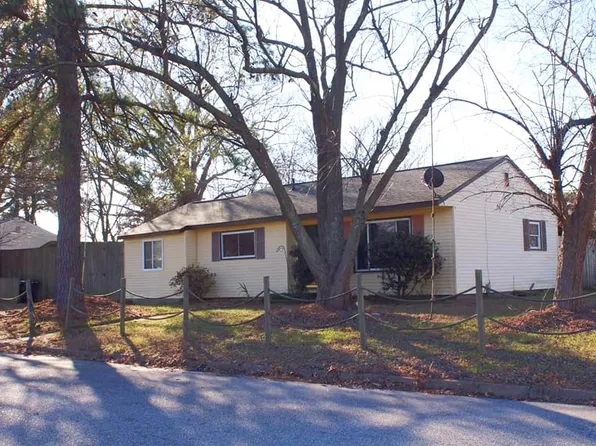 1533 Hackensack Rd, Virginia Beach, VA 23455