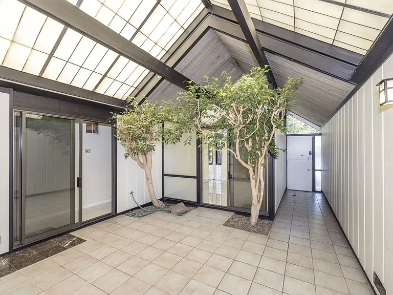 1134 Harker Ave — Photo 3