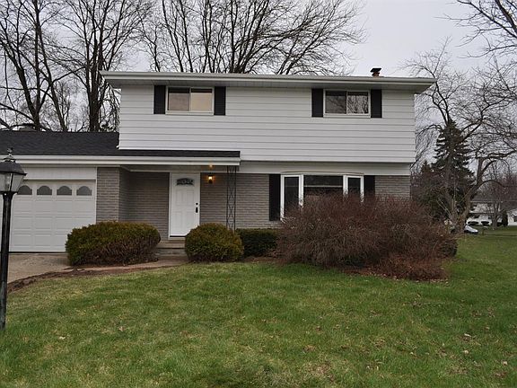 2nd image of 1162 Cabot Dr
