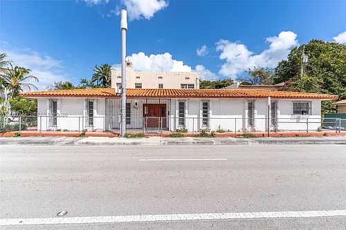 1101 SW 17th Ave Photo 1