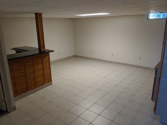 4th image of 3807 Huntmere Ave