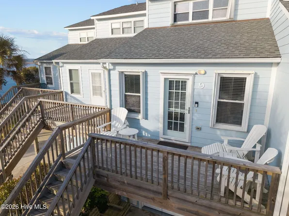 9 Bermuda Landing Place, North Topsail Beach, NC 28460