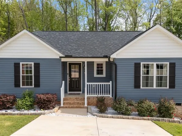 859 Berg St, Asheboro, NC 27203