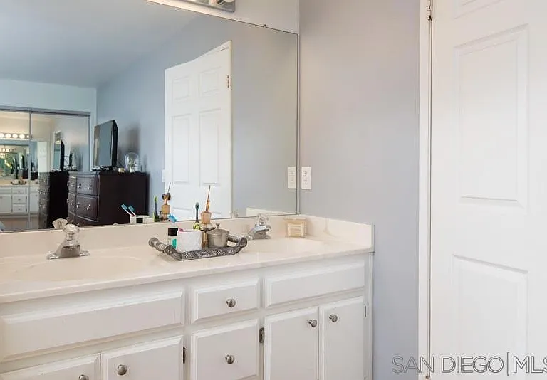 3955 Wabaska Dr #6 — Photo 9