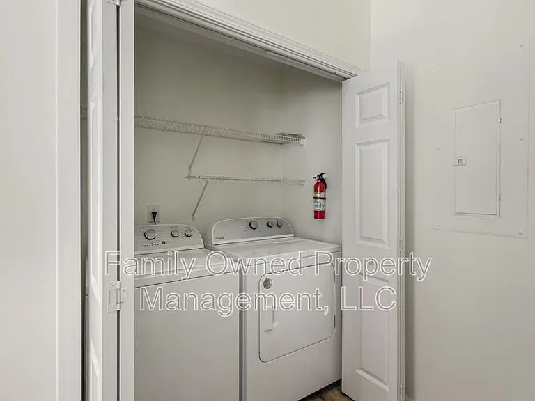 5208 Copley Cir — Photo 23