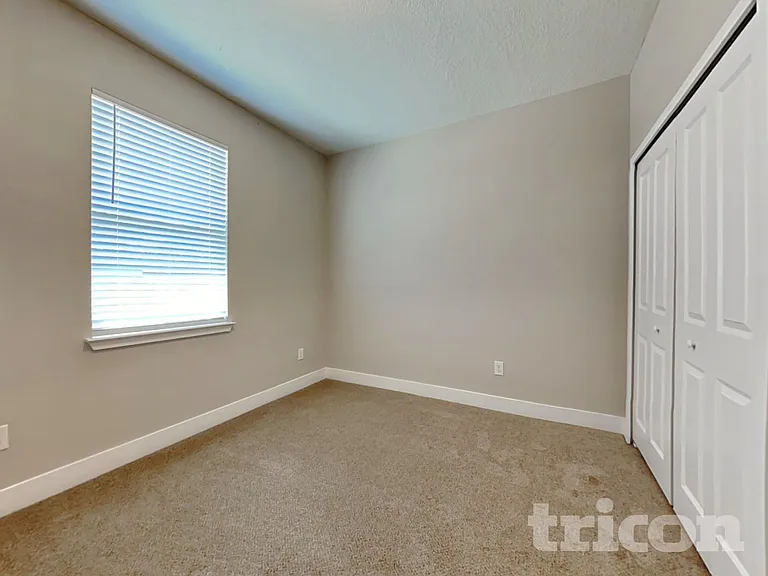 2986 Woodward Ave — Photo 17