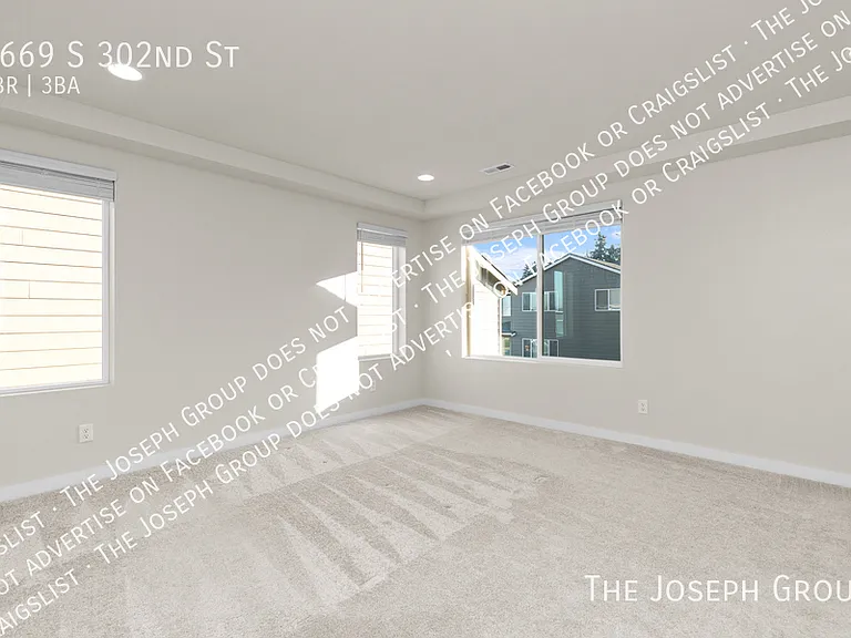 5669 S 302nd St — Photo 22