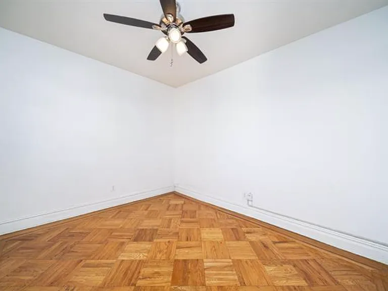 bedroom opposite angle