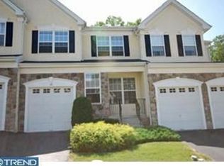 97 Longview Ln, Newtown Square, PA 19073