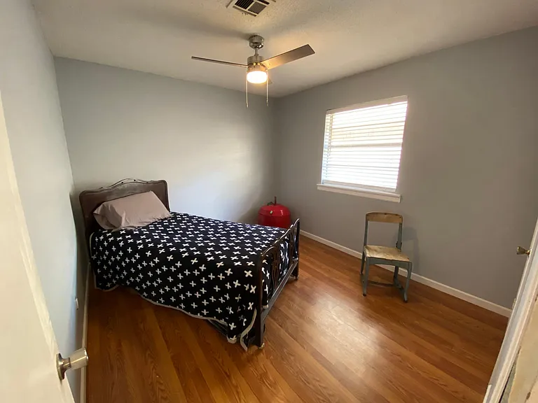 1406 E Boyd St — Photo 5