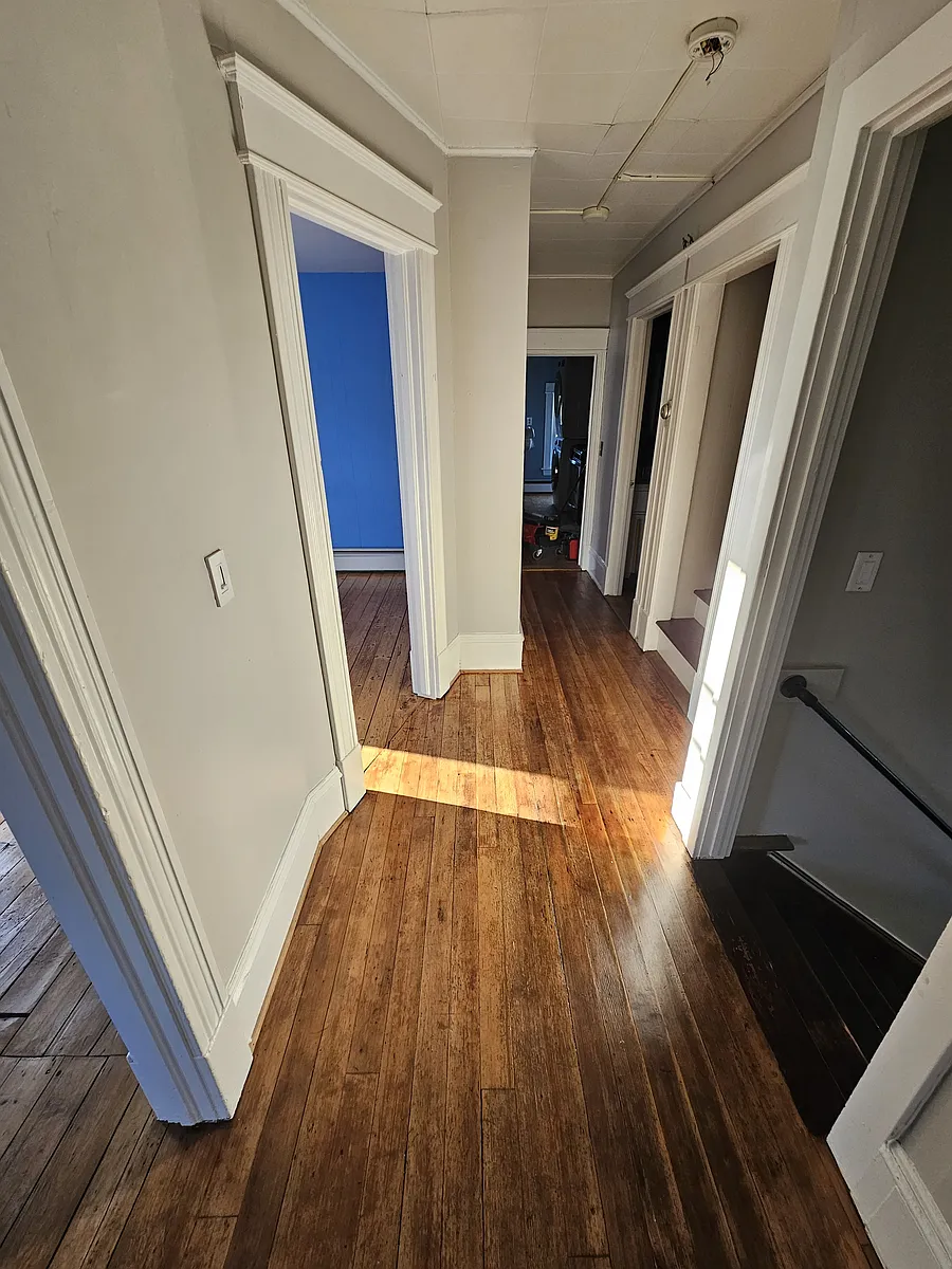 Building Photo - 42 Mansion St #B