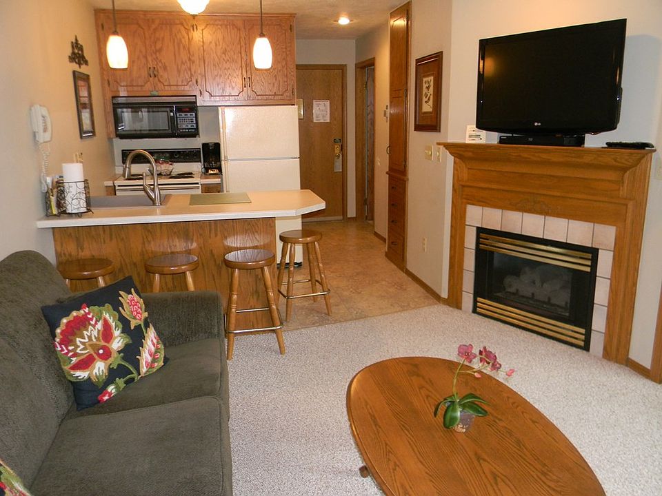 1st image of 10396 Water St #216