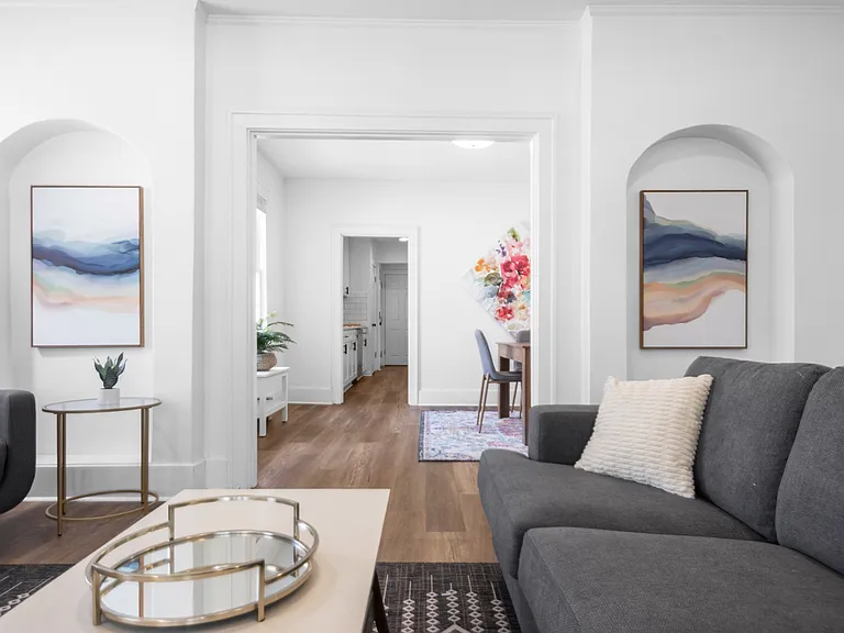 1801 N Polk St — Photo 2