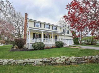 5 Oriole Dr, Nashua, NH 03063