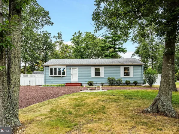 50 Central Pkwy, Bayville, NJ 08721