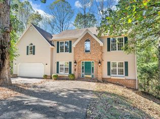 5539 Highfields Rd, Roanoke, VA 24018